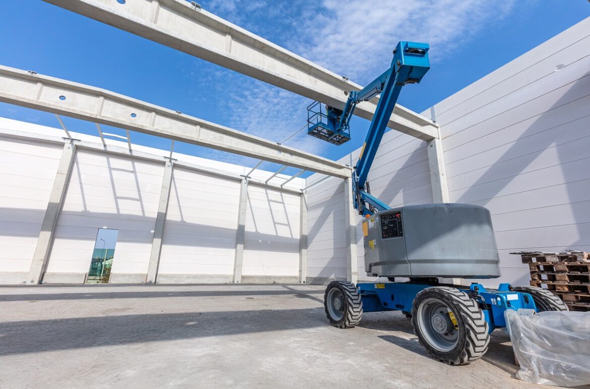 Na co trzeba zwrócić uwagę przy projektowaniu hal?